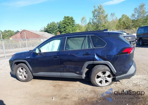 2020 Toyota Rav4 Hybrid Xle z USA, uszkodzony, nr VIN 2T3RWRFV8LW062484